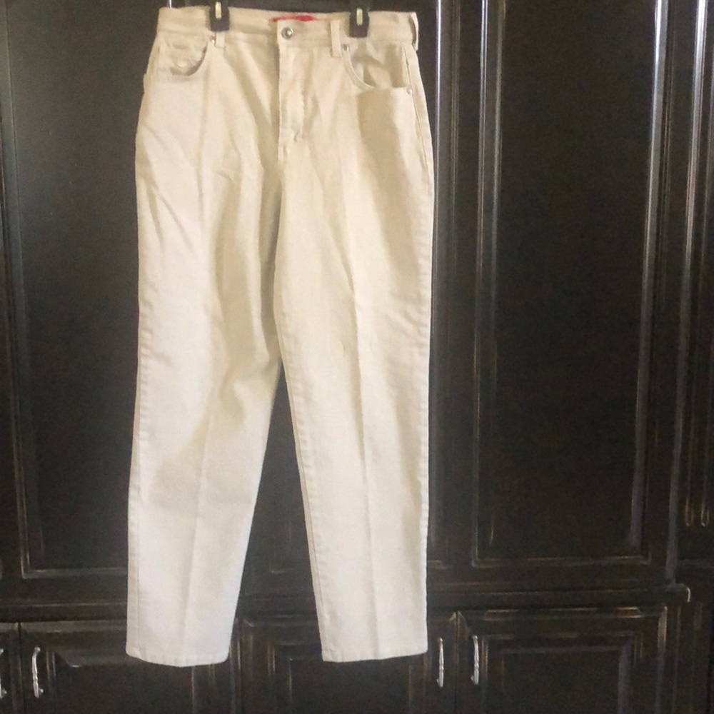 Gloria Vanderbilt Jeans